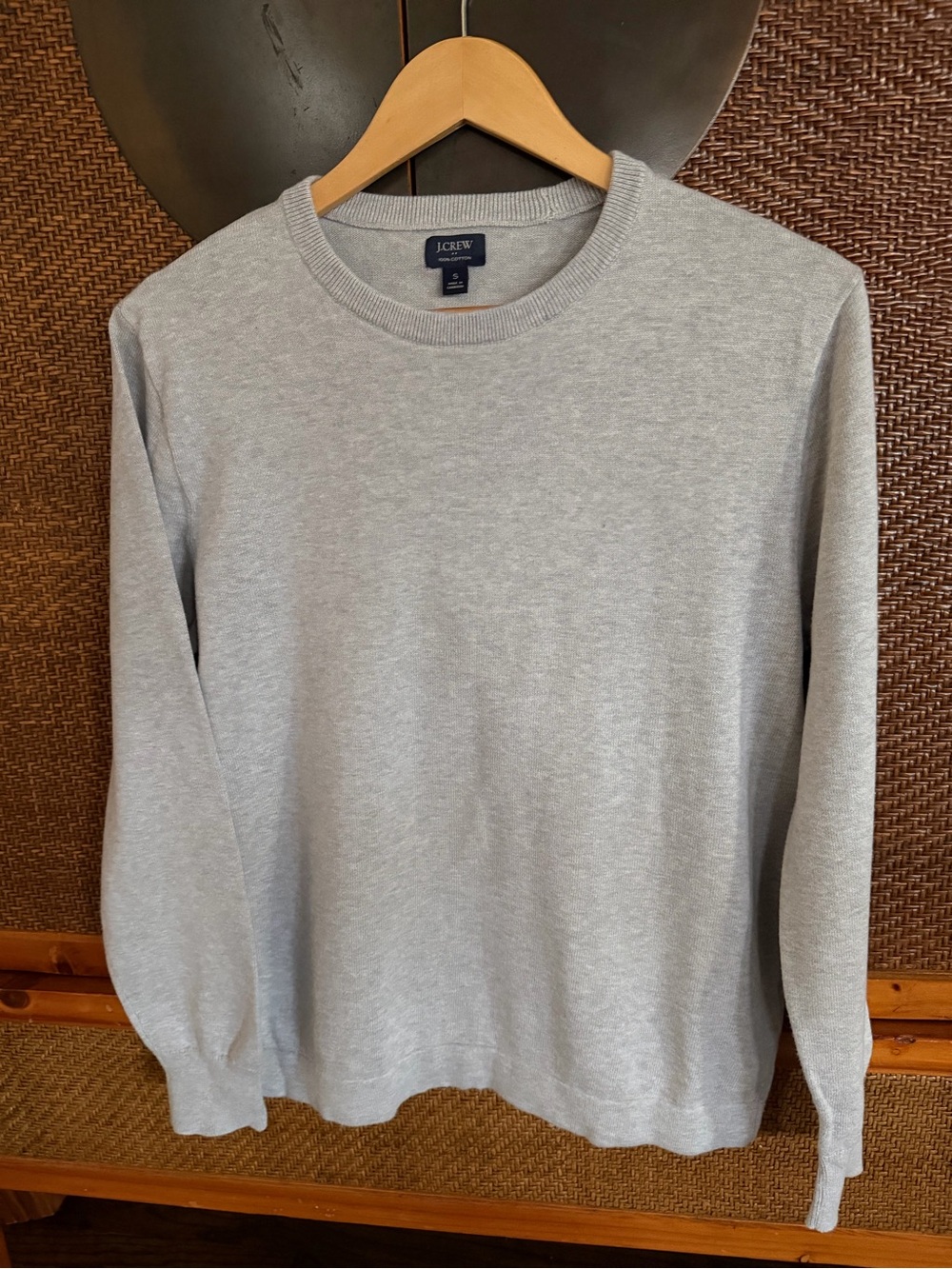 J. Crew Men’s Crewneck Sweater in Light Gray Heather - Picture 1 of 3